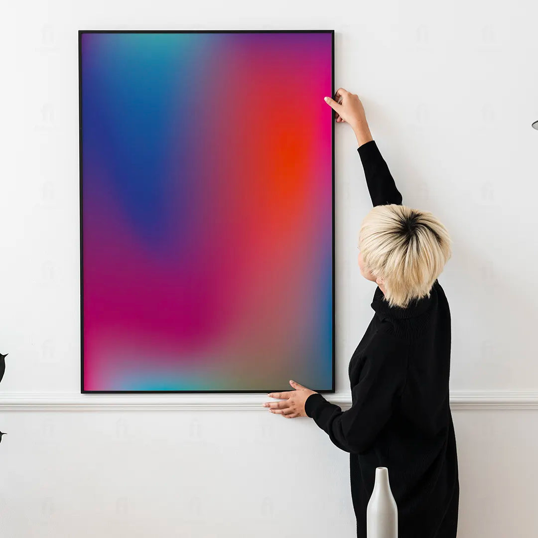 Dynamiczny, rozmyty gradient w neonowych odcieniach różu i błękitu.